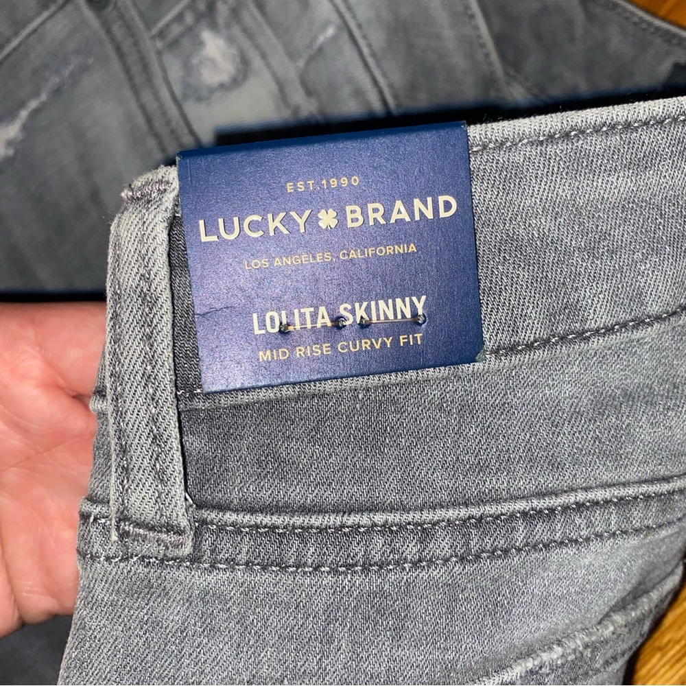 Lucky Brand Skinny Jeans - Picture 4 of 4